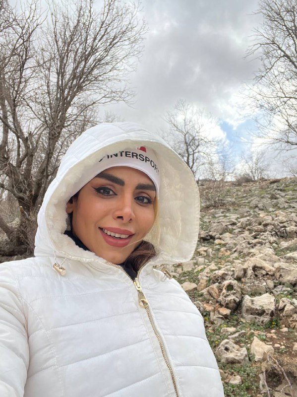 Elahe Salmani الهه سلمانی