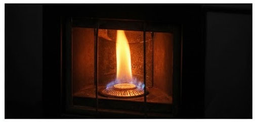 علت اصلی قرمز شدن شعله بخاری چیست؟