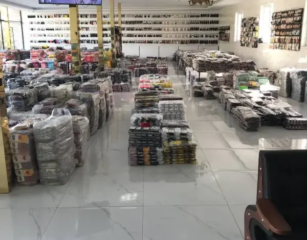 راسته جوراب فروشان بازار تهران | بهترین مرکز خرید جوراب عمده با قیمت تولیدی